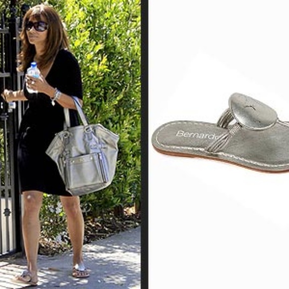 Bernardo Must Sandal - Picture 2 of 3